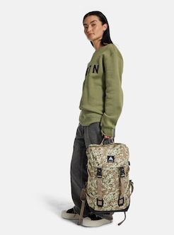 BURTON バックパックとトレッキングポール BURTONが作るアイテムは使えるモノが多い！「バックパック編 」 – moderate