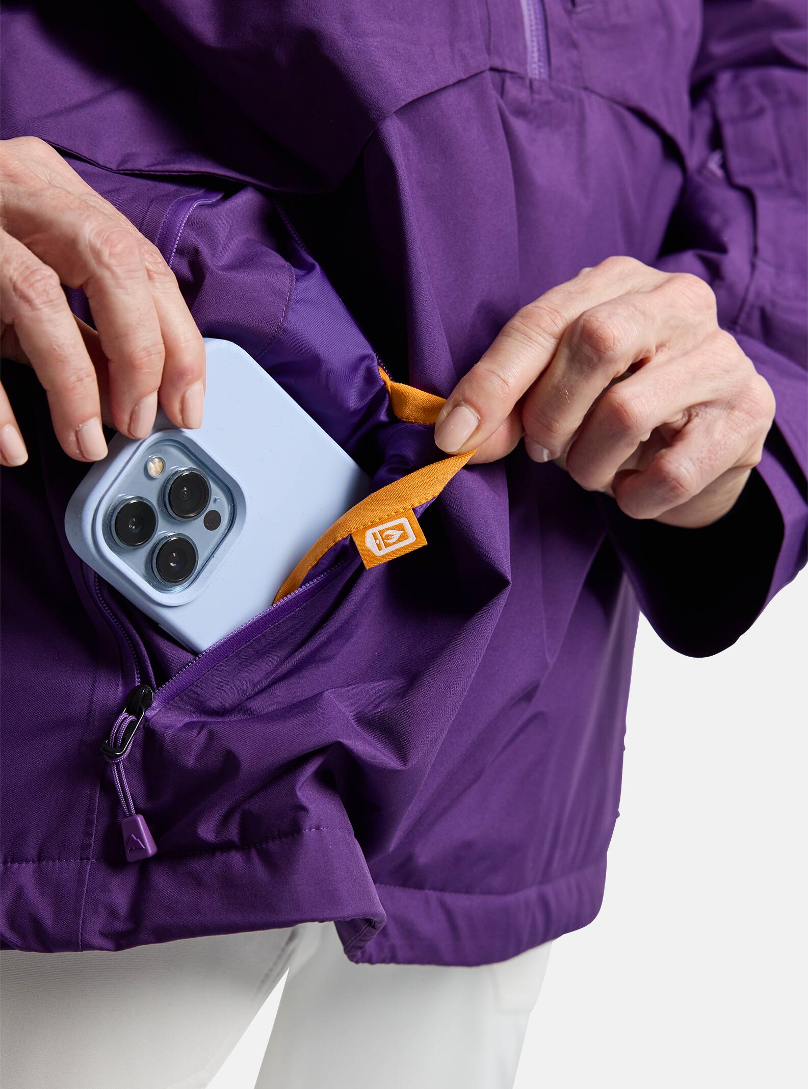 ウィメンズ Burton ピローライン GORE-TEX 2L アノラックジャケット