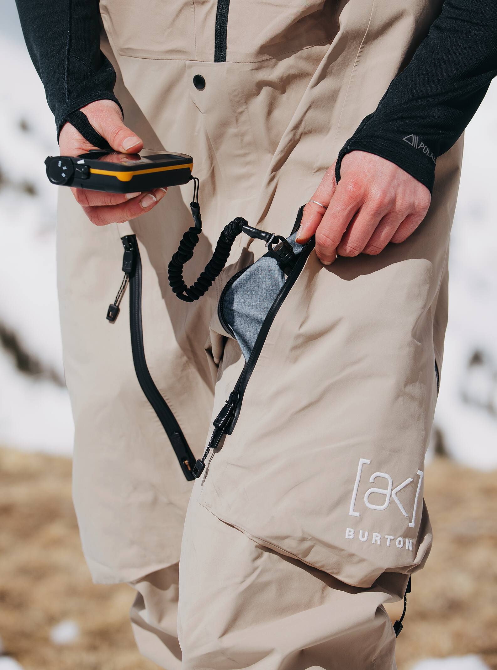 ウィメンズ Burton [ak] アクマー GORE-TEX Pro 3L ビブパンツ