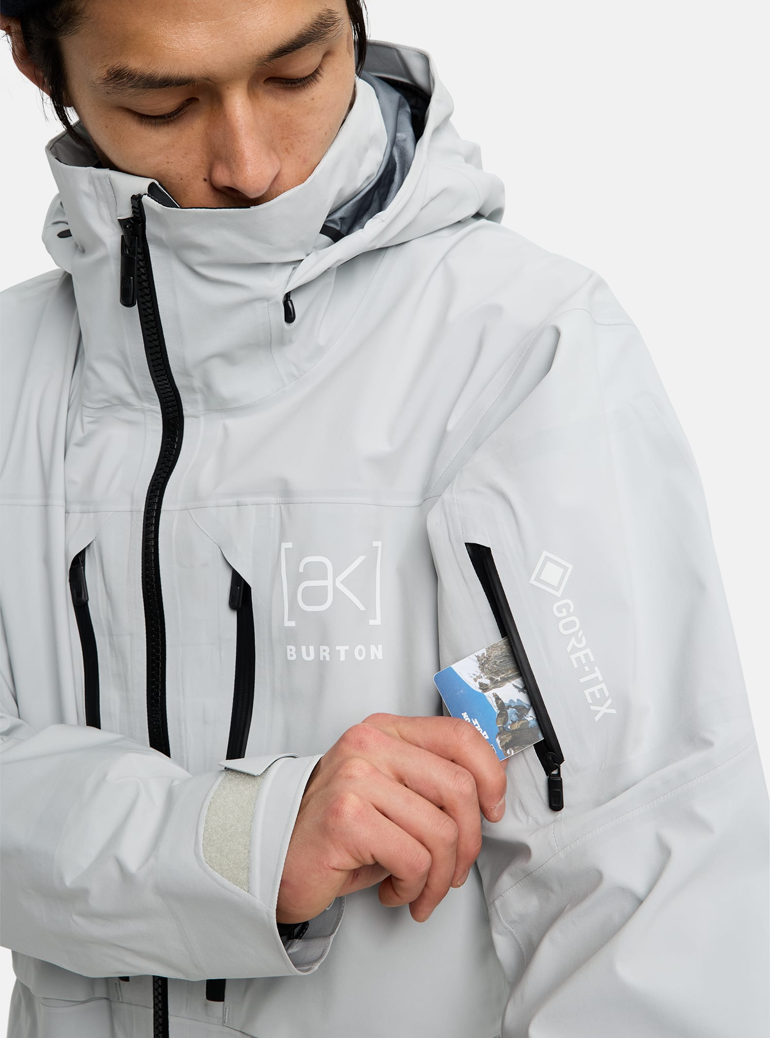 BURTON [ak] L GORE-TEX Jacket ホワイト BURTON-AK-EMBARK-W-GYC-2025-A.webp