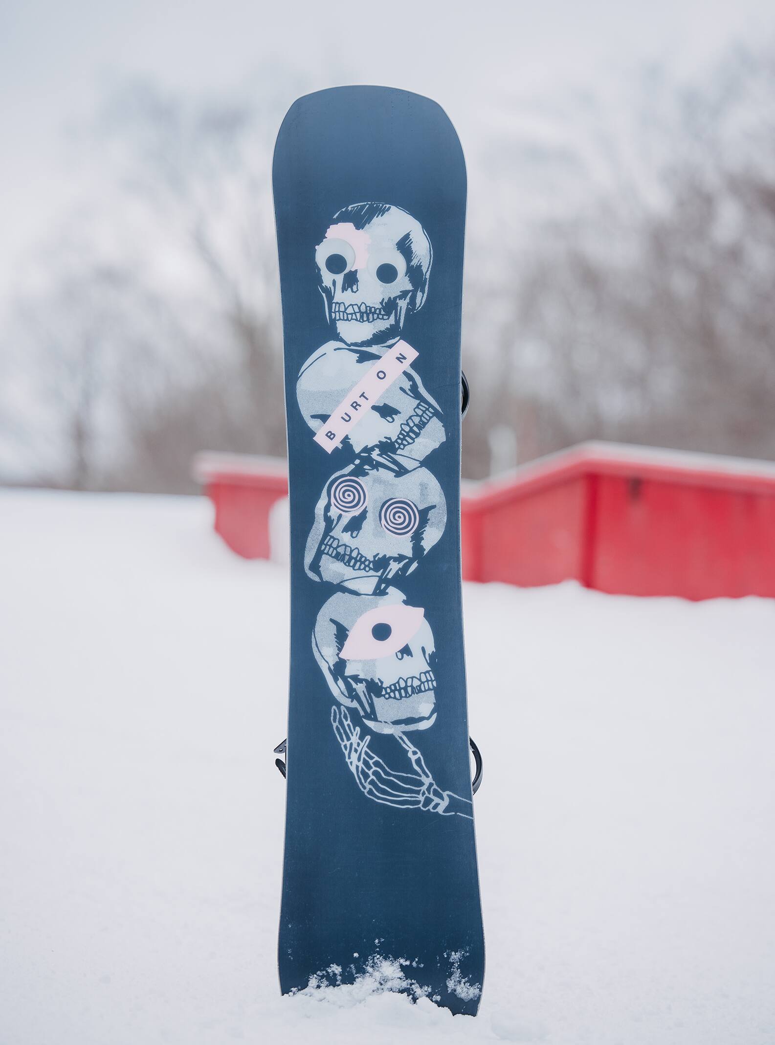 Burton Rewind Camber Snowboard | Park & Freestyle | Burton.com