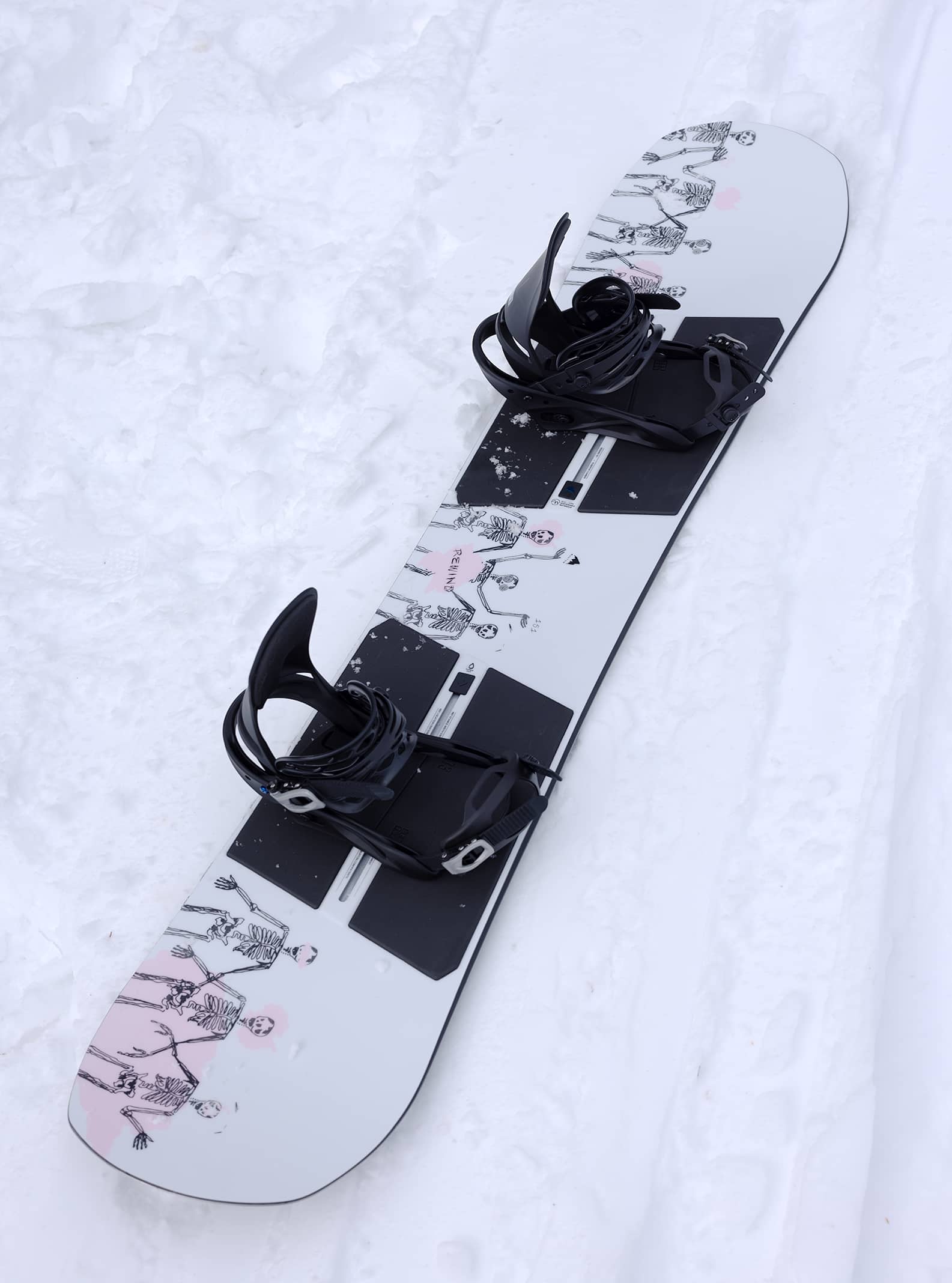 Burton Rewind Camber Snowboard | Park & Freestyle | Burton.com