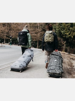 Burton Wheelie Flight Attendant Snowboard Bag | Burton.com Winter