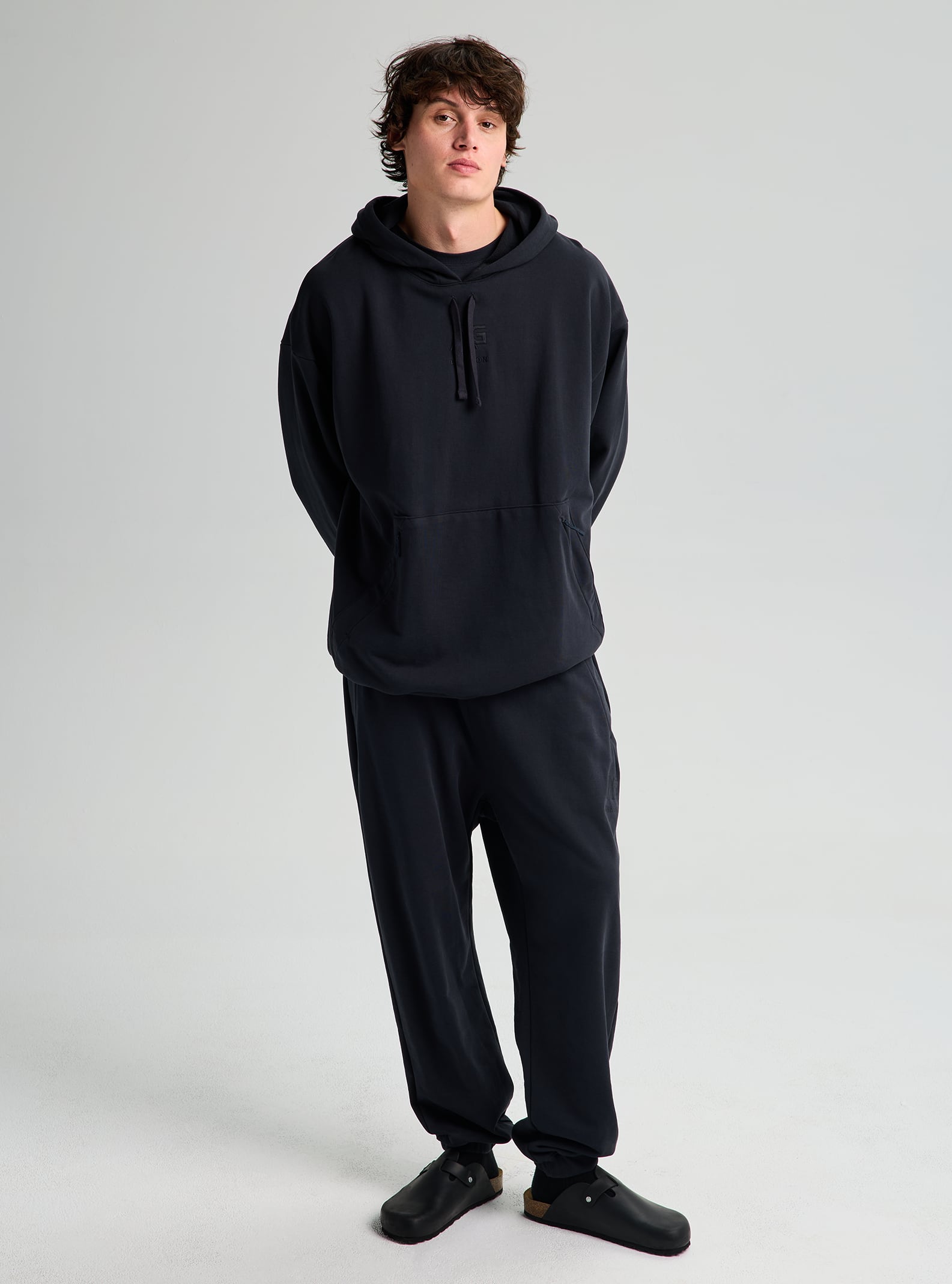 Burton AG アウトフォール プルオーバーフーディー | アナログ