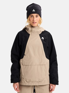 Women's Burton Reserve 2L Relaxed Anorak Jacket shown in Summit Taupe / True Black